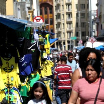 Bancos e agências do INSS fecham mais cedo nesta segunda; confira horários