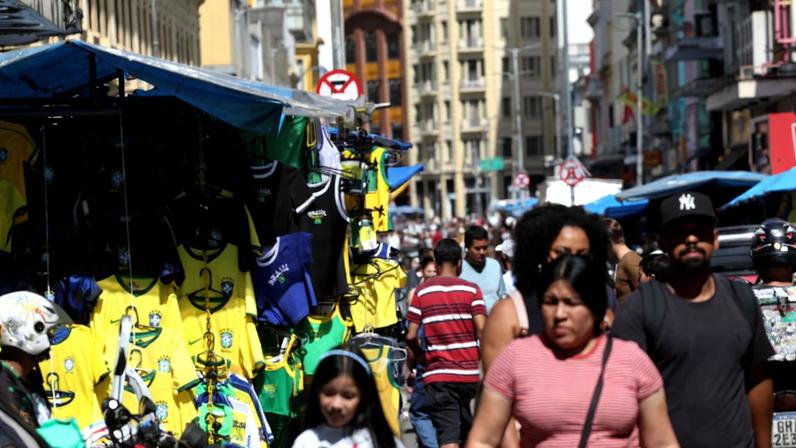 Movimentação na região da Rua 25 de Março