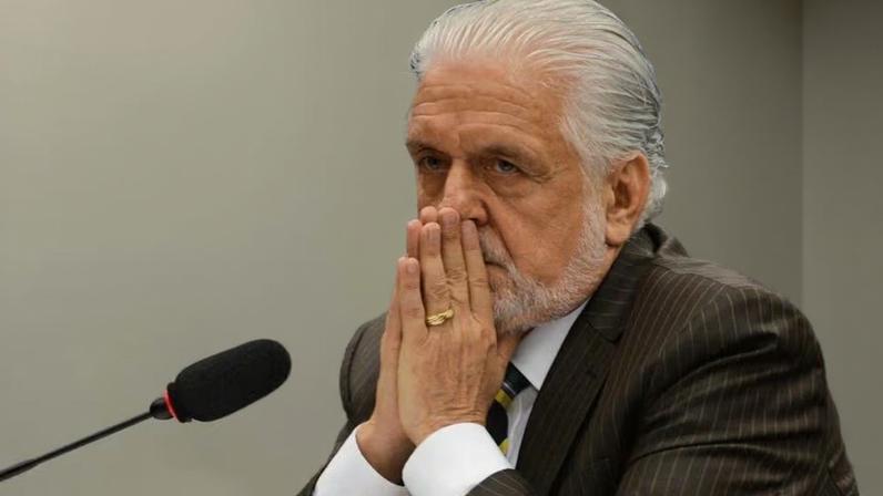 Voto do senador Jaques Wagner causou surpresa