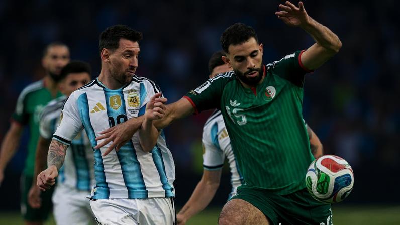 Messi durante jogo da Argentina contra a Argélia na estreia das seleções na Copa do Mundo 2026. Foto: Juan Mabromata/AFP