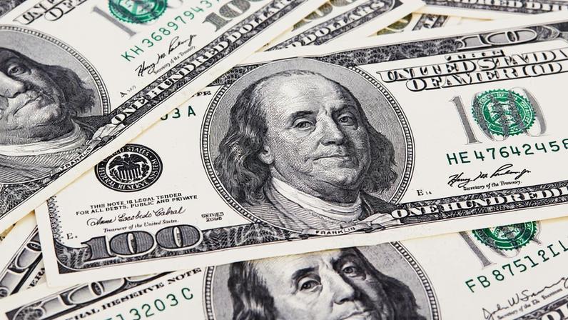 Imagem de notas de dólar norte-americano - Metrópoles