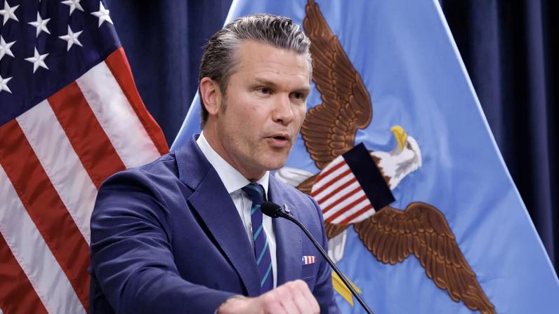 Secretário de Guerra dos EUA, Pete Hegseth, renovou ameaças a Cuba (Foto: EFE/EPA/CRISTOBAL HERRERA-ULASHKEVICH)