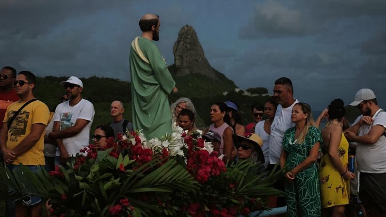 Celebração a São Pedro em Fernando de Noronha.