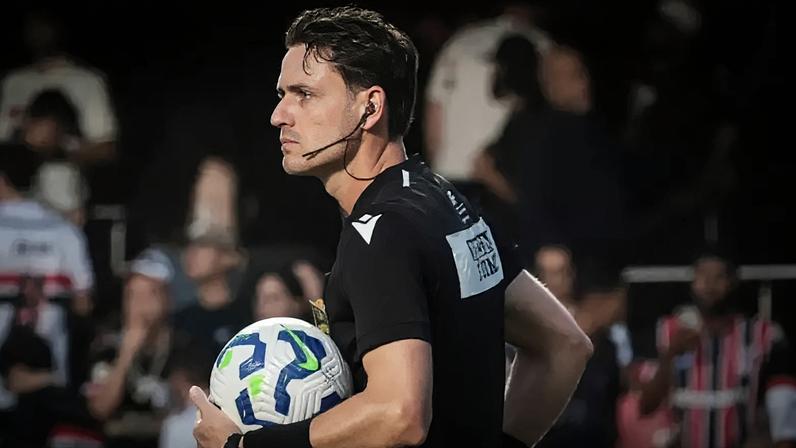 Integrante do quadro da Fifa desde 2022, Ramon Abatti Abel vai apitar a sua primeira Copa do Mundo