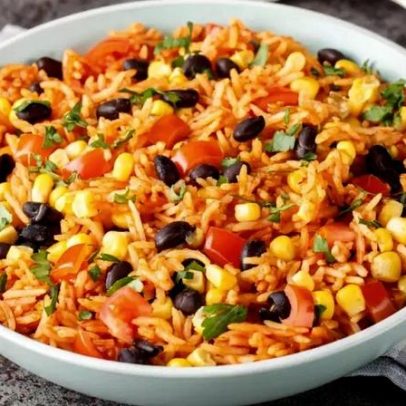 Almoço saudável: 5 receitas criativas de arroz e feijão