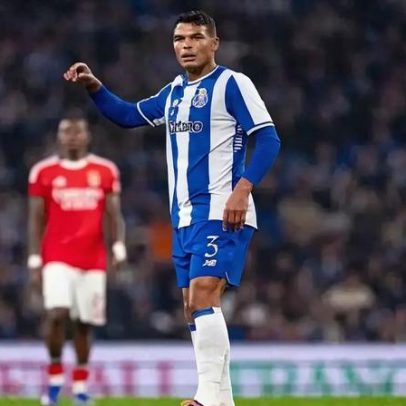 Fluminense inicia conversas para retorno de Thiago Silva ao clube