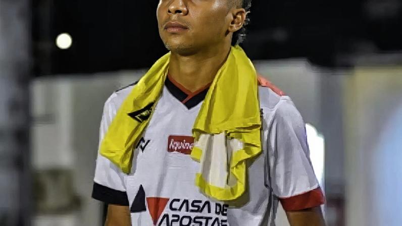 Vitória vai receber mais de R$ 12 milhões por venda de Alisson Santos.