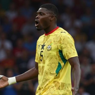 Spence não cumprimenta Partey em Inglaterra x Gana; Partey é acusado de estupro