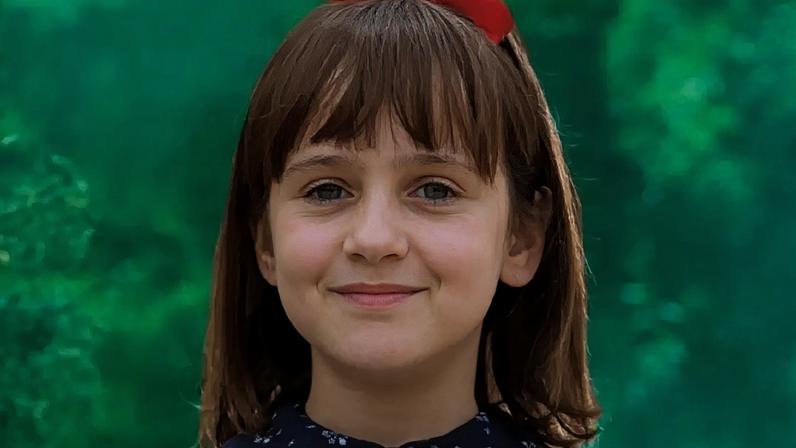 'Matilda' é clássico filme dos anos 90 que conta com Mara Wilson no papel da protagonista mirim.