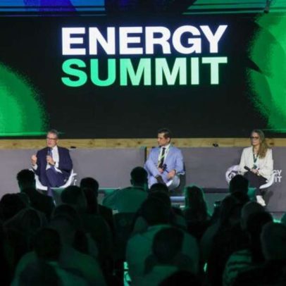 Diretora da Petrobras afirma não abrir mão de nenhuma forma de energia