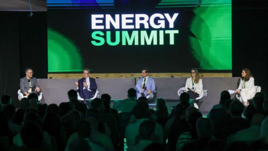 O Energy Summit vai reunir cerca de 12 mil participantes e 3,3 mil empresas em três dias de eventos na Marina da Glória, no Rio de Janeiro