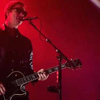 Interpol sugere perguntar sobre o novo título do álbum This Mirror Weighs a Ton