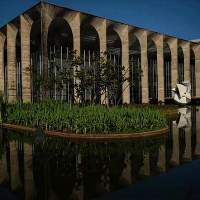 Itamaraty celebra acordo EUA-Irã e solicita fim das hostilidades