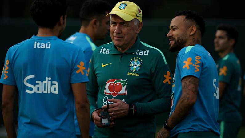 Ancelotti definiu os titulares