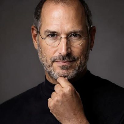 Substituir "desculpe" por outra palavra revela inteligência emocional, segundo Jobs