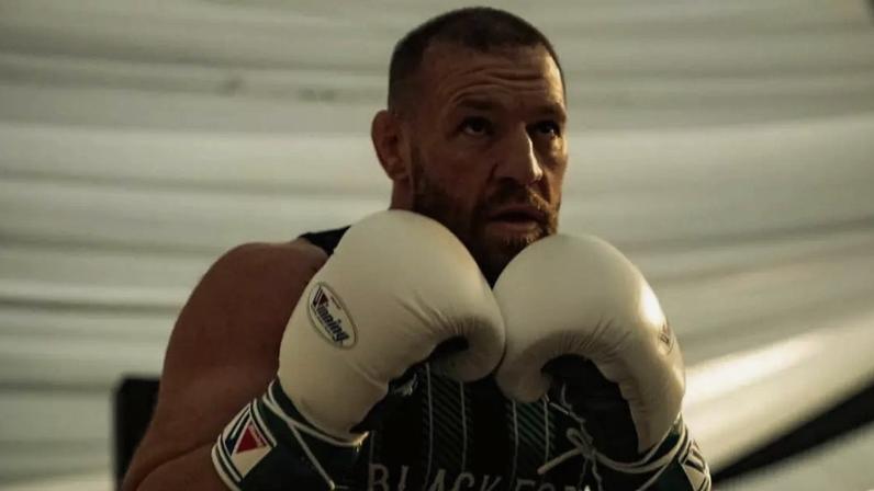 Conor McGregor durante sessão de treinos