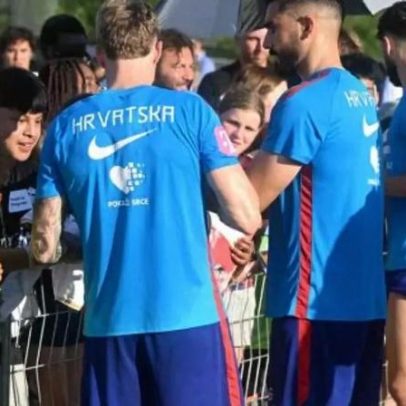 Croácia atrai multidão em seu primeiro treino nos Estados Unidos