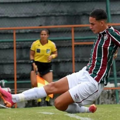 Fluminense encaminha venda de Agner ao Sharjah FC