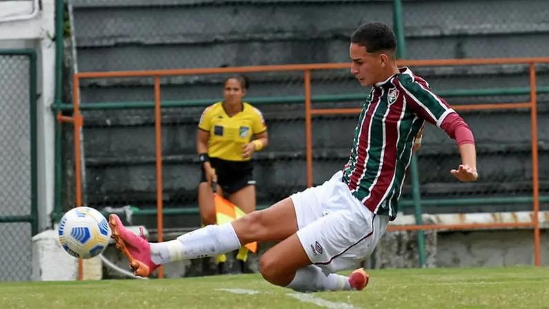 Agner jogando ainda pelo Campeonato Brasileiro Sub-17 –