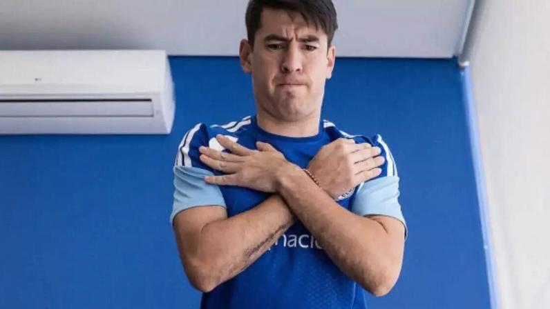 Villalba em treino físico no Cruzeiro; jogador é um dos mais importantes do elenco –