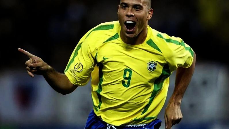 Das vitórias históricas aos desafios fora dos gramados, produções mostram o lado mais humano de grandes craques do futebol