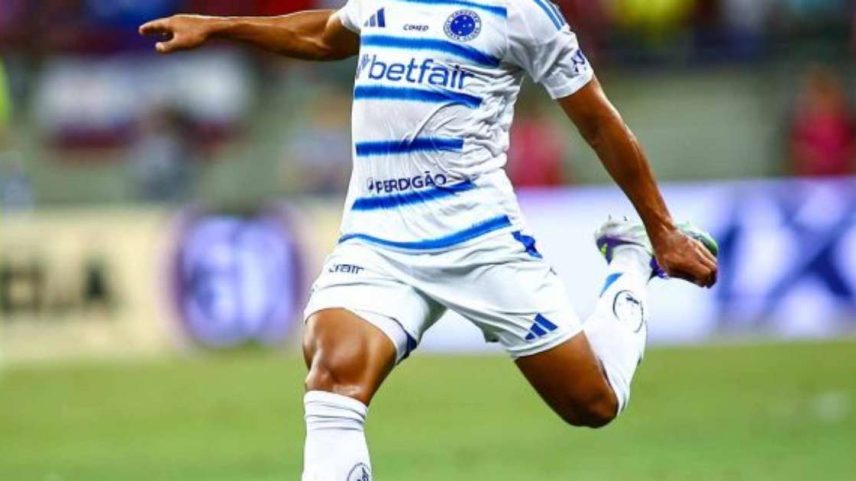 Cruzeiro e Como alinham negociação por Kaiki –
