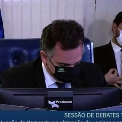Fifa inocenta juiz de VAR da Copa por suposto gesto racista