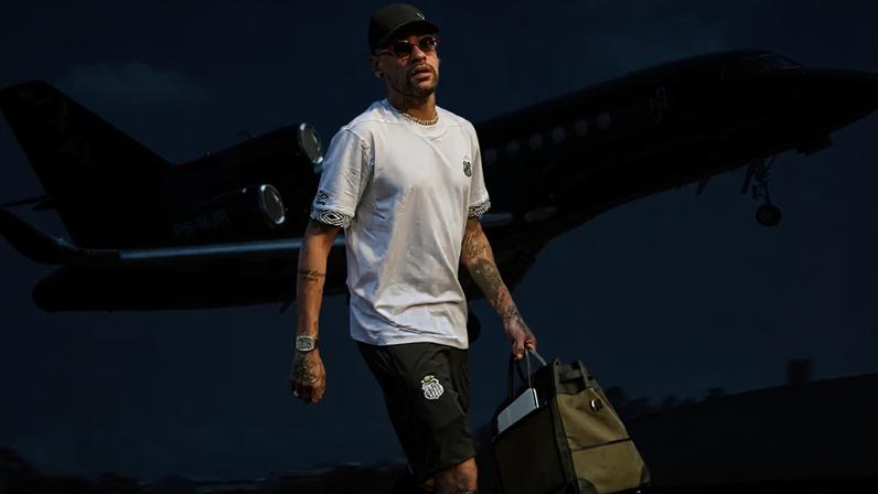 Com velocidade de até 1.070 km/h e avaliado em R$ 250 milhões, avião de Neymar paga diária mais cara que muito hotel de luxo para pernoitar em SC; veja valor!