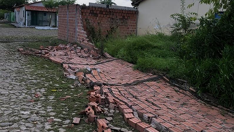 Tempestade ocorreu na quarta-feira (17)