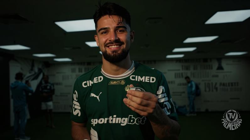 Palmeiras presenteia jogadores convocados para a Copa do Mundo de 2026