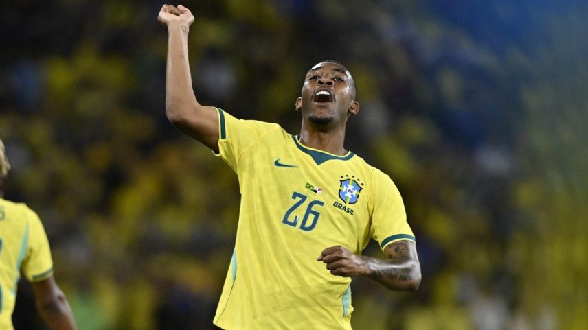 Rayan comemora o gol do Brasil contra o Panamá — Foto: André Durão