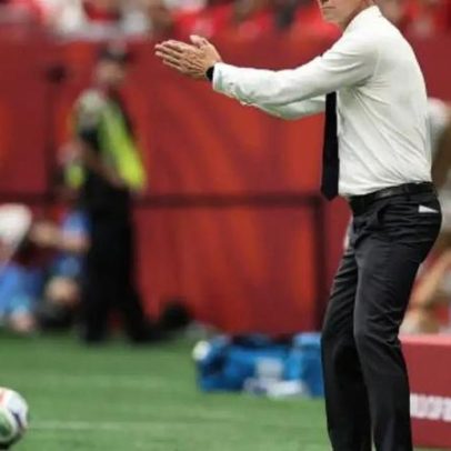 Técnico do Canadá comenta lesão de Koné: ouvimos o osso quebrar