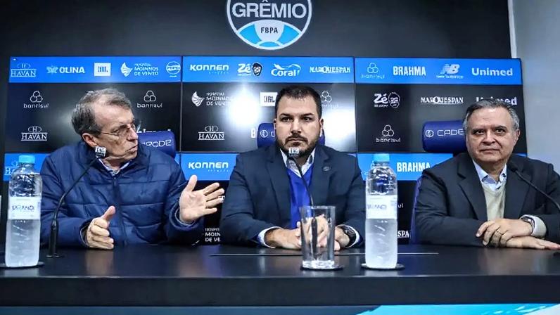 Em apresentação de dirigente, Roman fala sobre saída de Arthur –