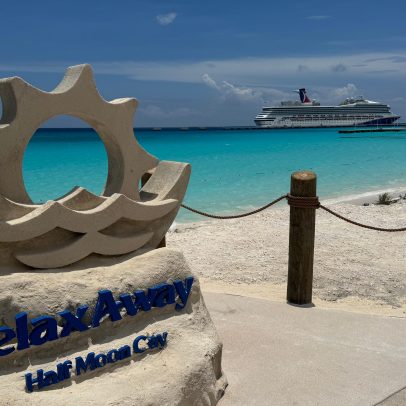 Visitei a ilha privada recém-reformada da Carnival e vi as novidades