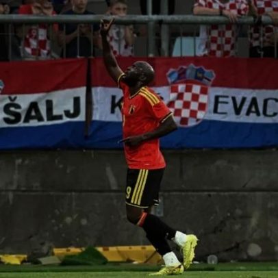 Gol em amistoso coloca Lukaku como segundo maior artilheiro de seleções