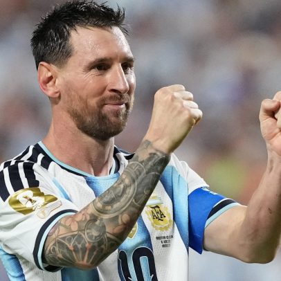 Messi iguala recorde de Copas do Mundo em vitória da Argentina sobre Argélia