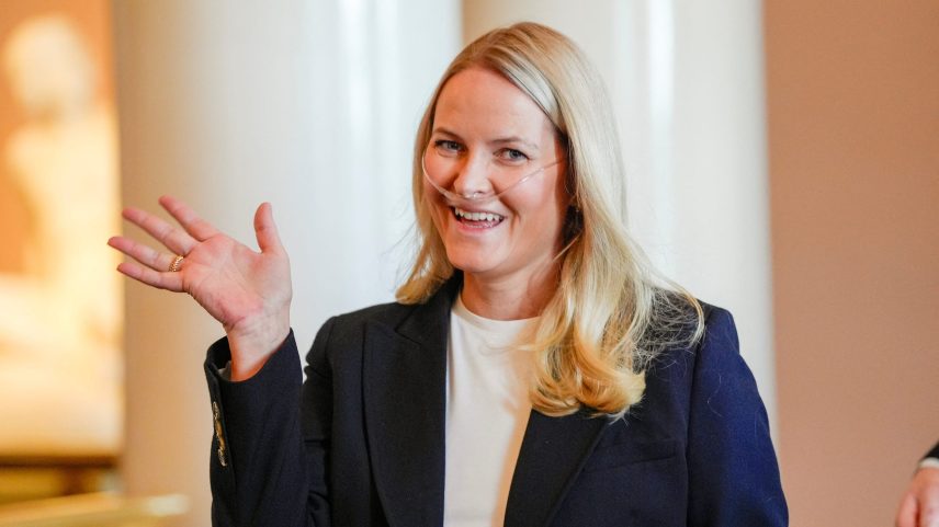 Norway's Crown Princess Mette Marit wearing breathing assistance waves as the Crown Prince's family holds a reception for the Norwegian athletes from the Paralympics in Milano Cortina 2026 at the Palace in Oslo, Norway, April 10, 2026.