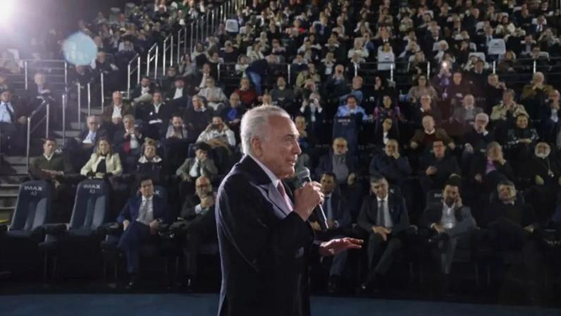 Pré-estreia do documentário 963 dias, do diretor Bruno Barreto, sobre a presidência de Michel Temer. Presença do ministro Alexandre de Moraes, entre outros políticos e personalidades, como Gilberto Kassab, Moreira Franco, Eduardo Leite, Ricardo Sales, entre outros. pre-estreia no Cinépolis do Shopping JK Iguatemi. Foto Tiago Queiroz/Estadão