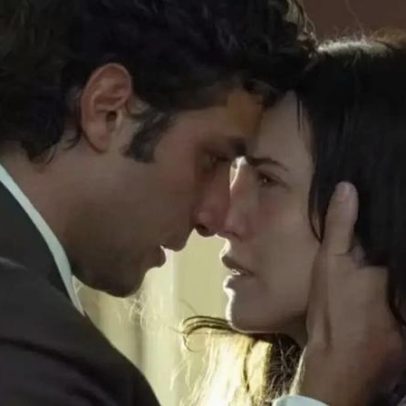 Primeiro beijo entre Chay e Letícia Colin gera repercussão