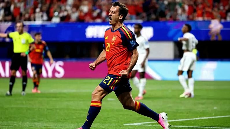 Oyarzabal é capitão e artilheiro do Real Sociedad, da Espanha –