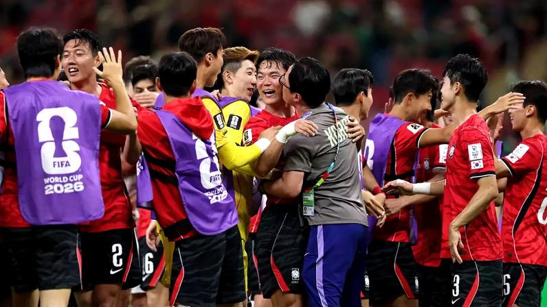 Coreia do Sul estreia com vitória emocionante sobre a Tchéquia —