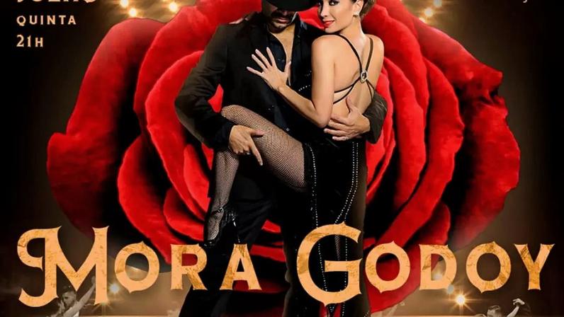Mora Godoy retorna ao Brasil após 18 anos para show único em Porto Alegre