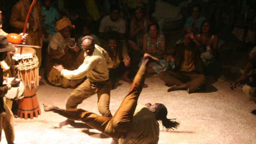 Para comemorar os 80 anos do autor teatral João das Neves e o Mês da Consciência Negra, o Sesc Campo Limpo-SP apresentará peças de teatro dirigidas por ele, de tema e atores negros (Elaine Patricia Cruz/Agência Brasil)