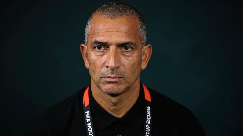 Sabri Lamouchi é demitido pela Tunísia durante a Copa