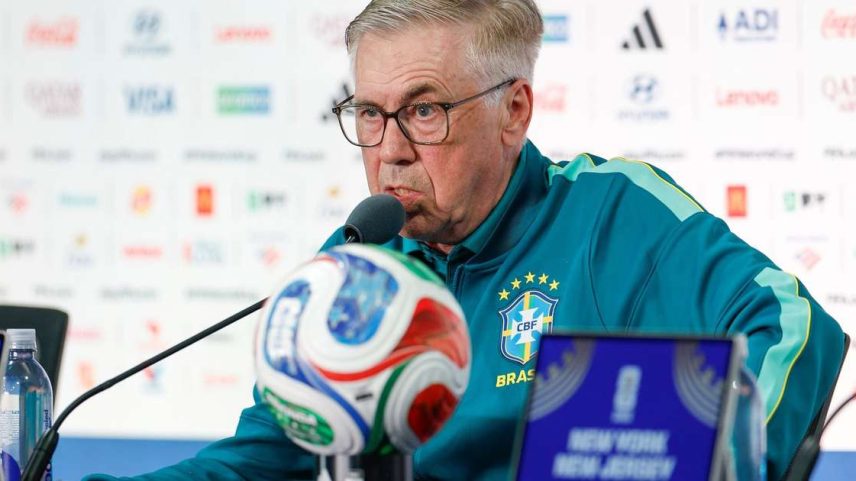 Carlo Ancelotti durante coletiva na véspera da estreia na Copa do Mundo 2026