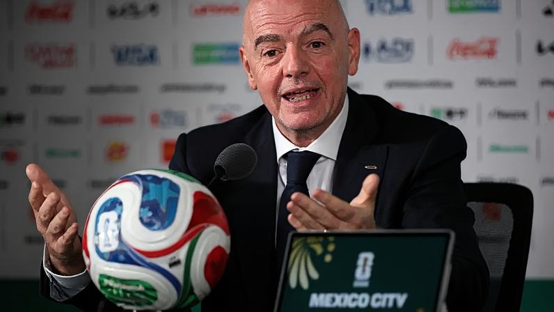 Gianni Infantino, presidente da Fifa, em coletiva nesta quarta-feira na Cidade do México (Photo by Carl Recine/Getty Images)