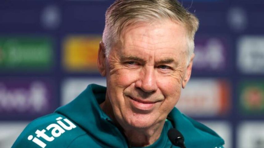 O técnico do Brasil, Carlo Ancelotti.