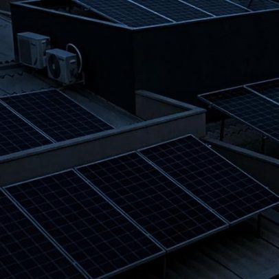 Energia solar reduz custos e atrai famílias