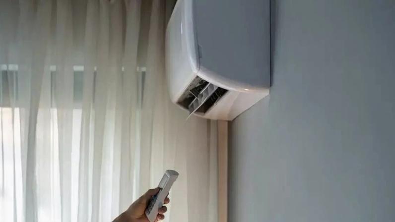 Porque a questão não deveria ser se dormir com o dispositivo é bom ou ruim, mas sim como ele é usado.