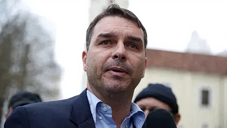 O senador Flávio Bolsonaro